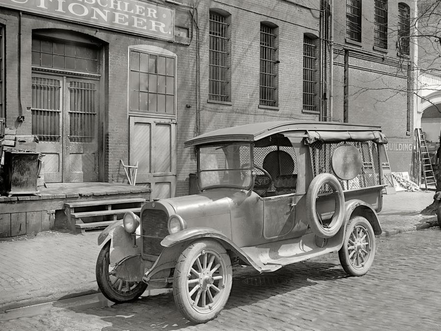  Dodge Brothers Truck 1924 года  (фото 1 из 9)